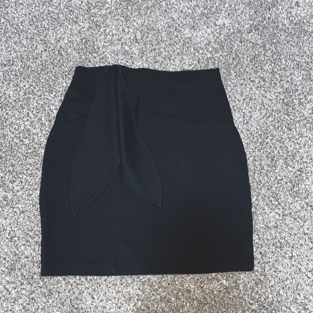 Black skirt